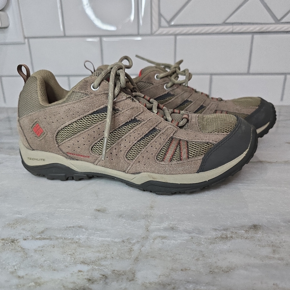 Columbia Women’s Waterproof Hiking Shoes Size 7.5 Techlite Omni-Grip Trail